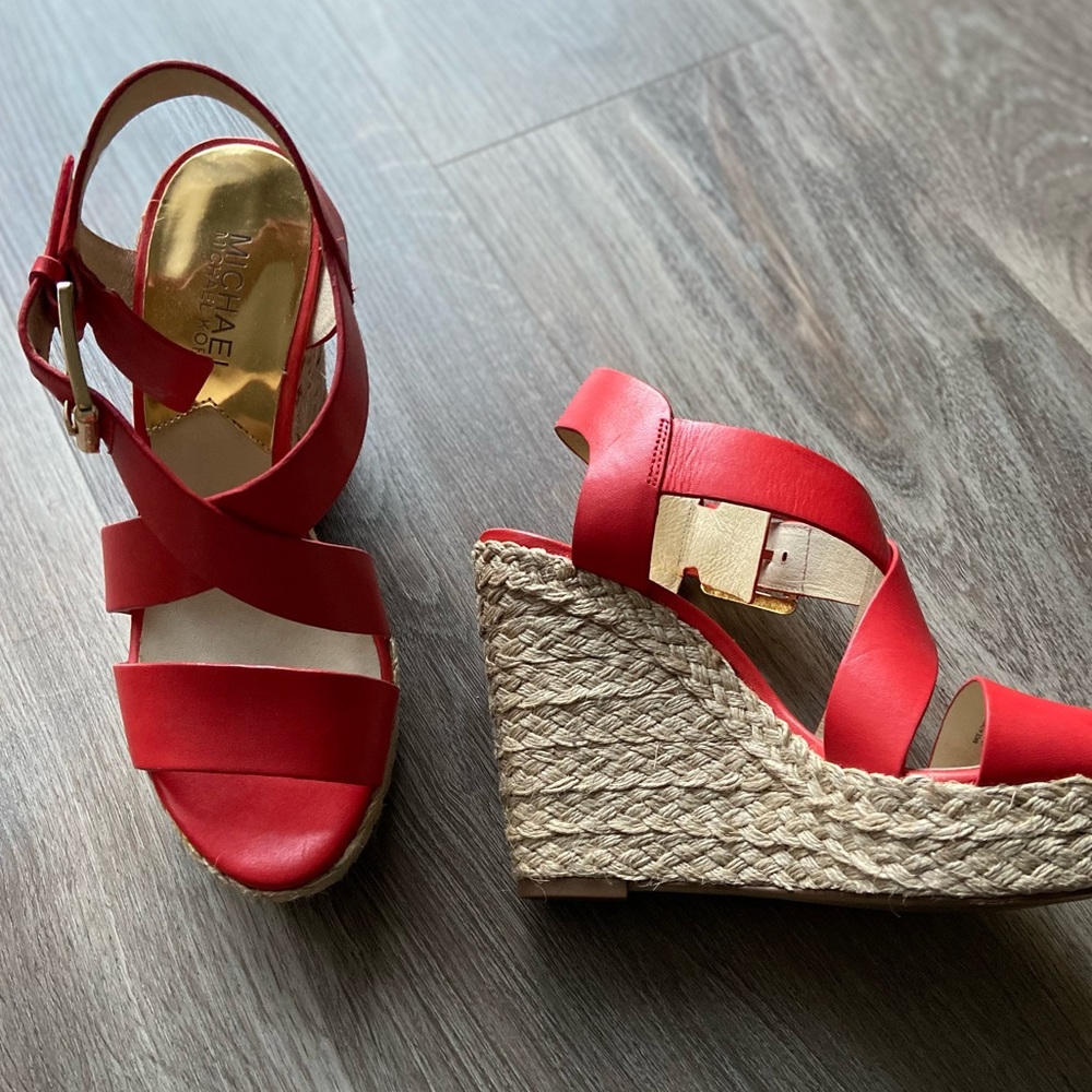 Michael Kors Coral Wedges